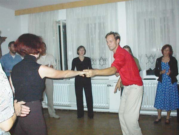 2001-09-21 DanceCamp 2001